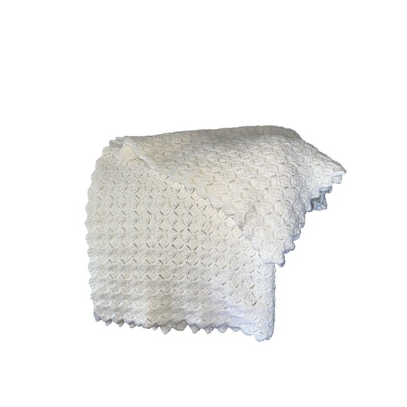 Crochet Knit White Baby Granny Afghan Throw Blanket Vintage Nursery Decor - Picture 10 of 14